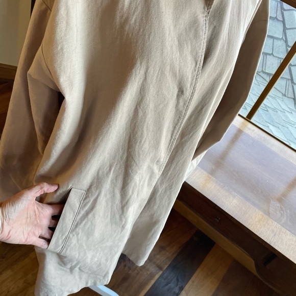 Eileen Fisher Organic Cotton Hemp Stand Collar Chore Jacket in Khaki - Picture 5 of 12